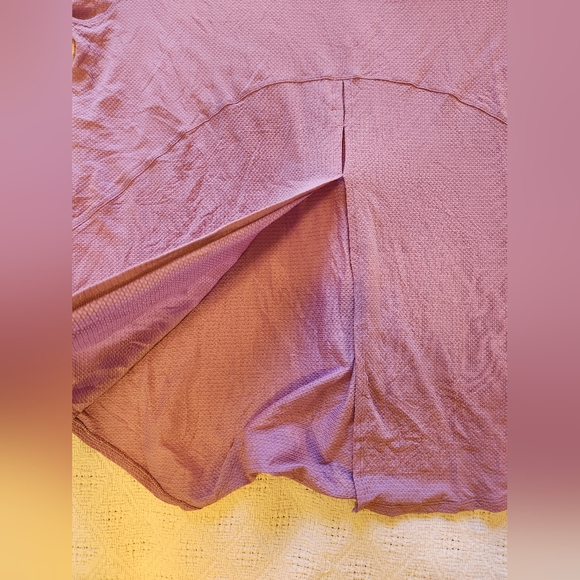 Three Lululemon Tops - Picture 14 of 16